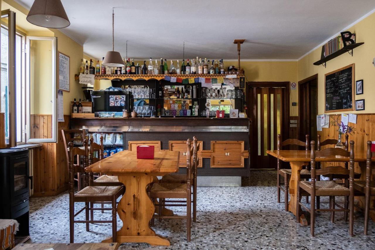 Locanda Genzianella Gargnano Luaran gambar