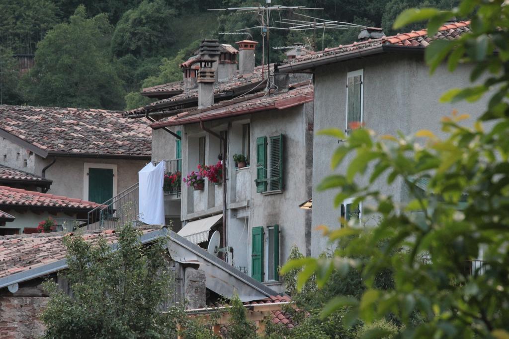 Locanda Genzianella Gargnano Luaran gambar